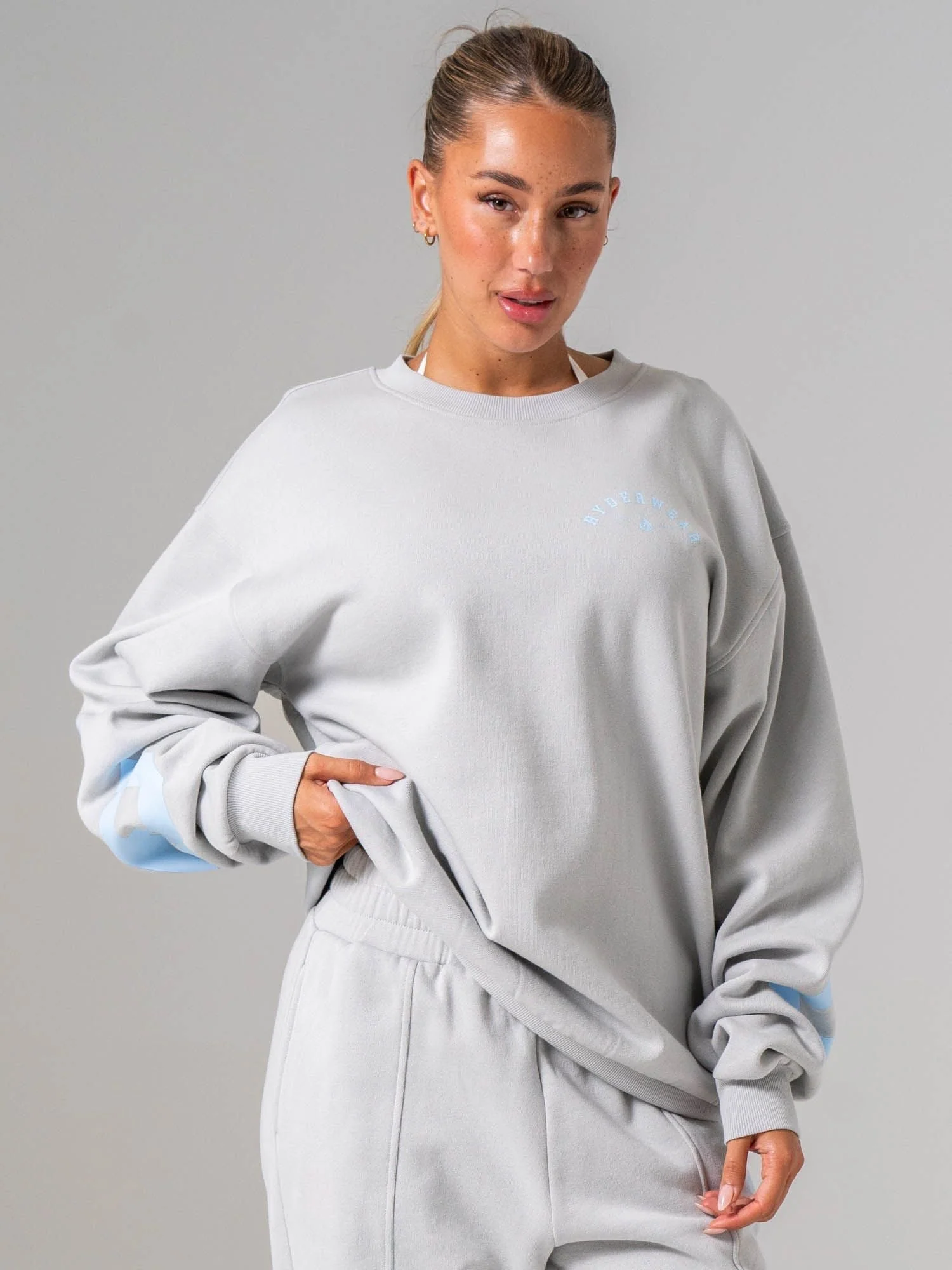 Collegiate Sweater - Cloudy - Image 4