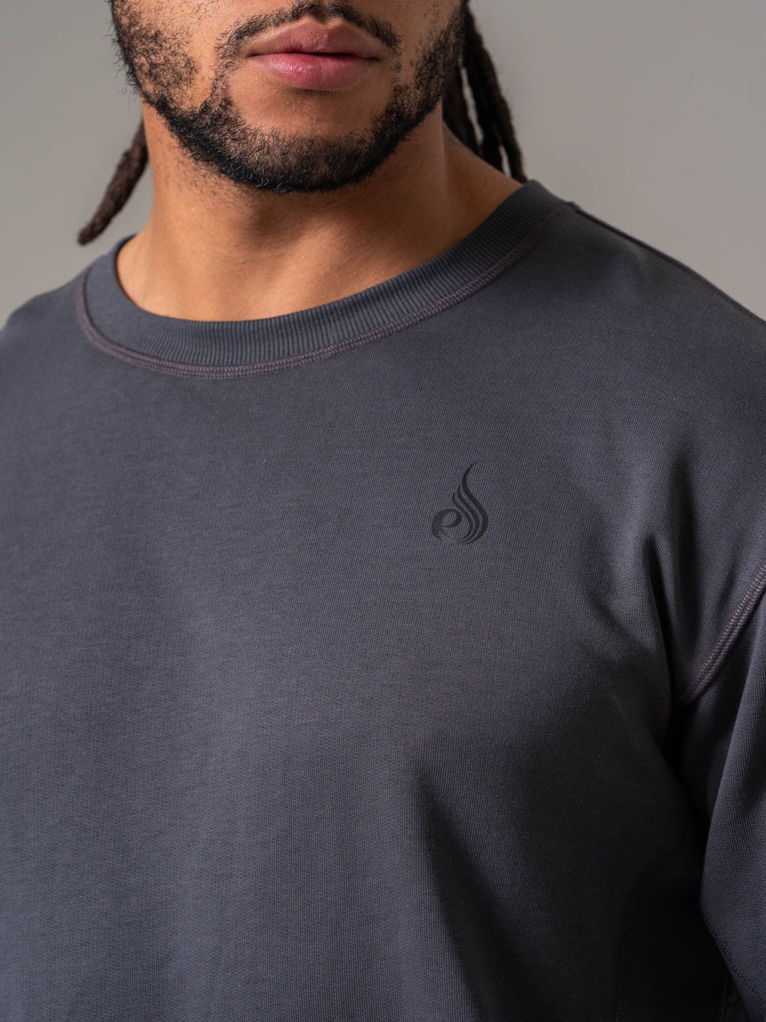 Force Crew Neck - Graphite - Image 5