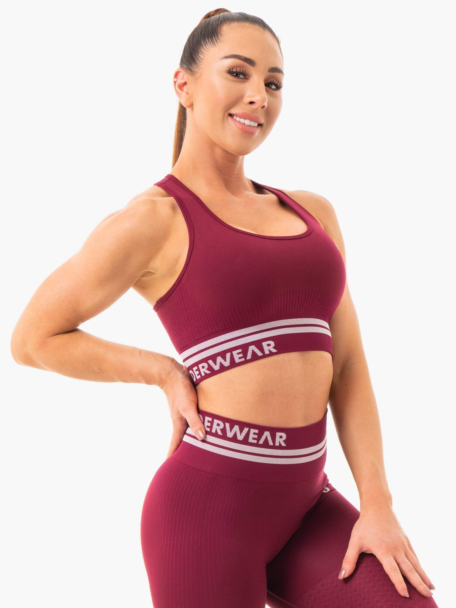 Freestyle Seamless Longline Sports Bra - Burgundy - Image 4
