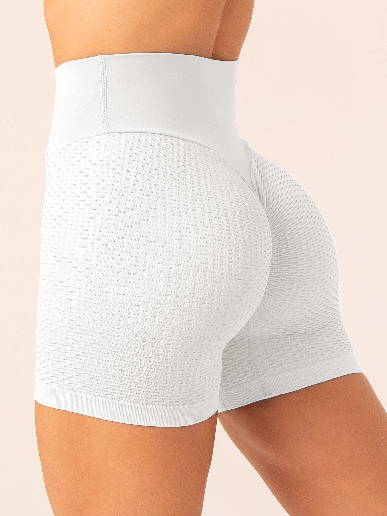 Honeycomb Scrunch Seamless Shorts - White - Image 2