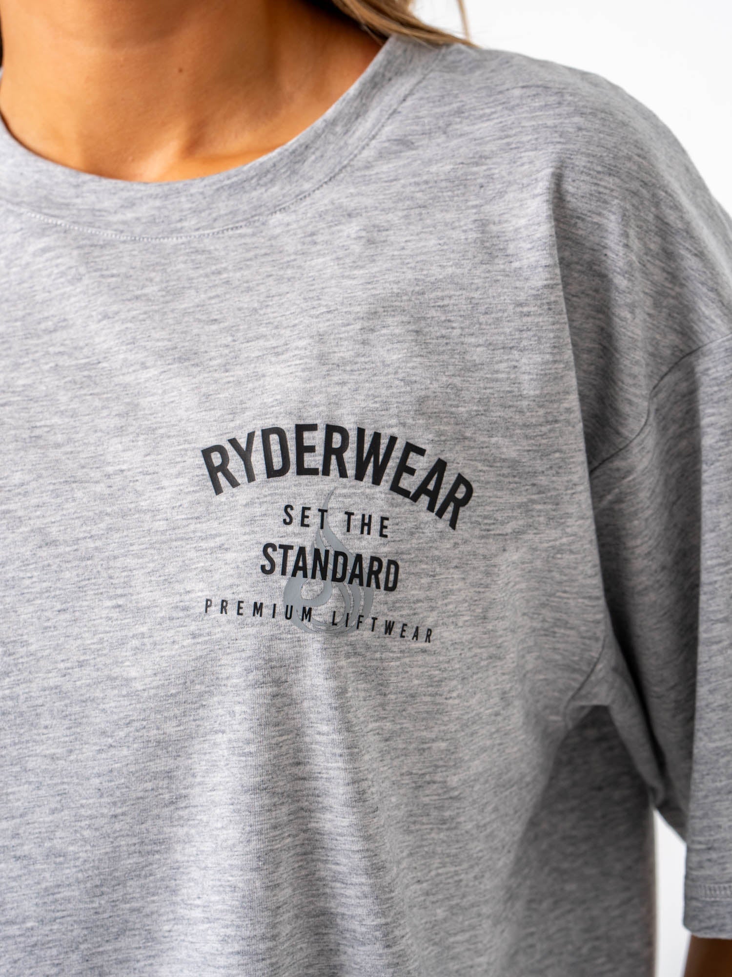 Legacy T-Shirt - Grey Marl - Image 4