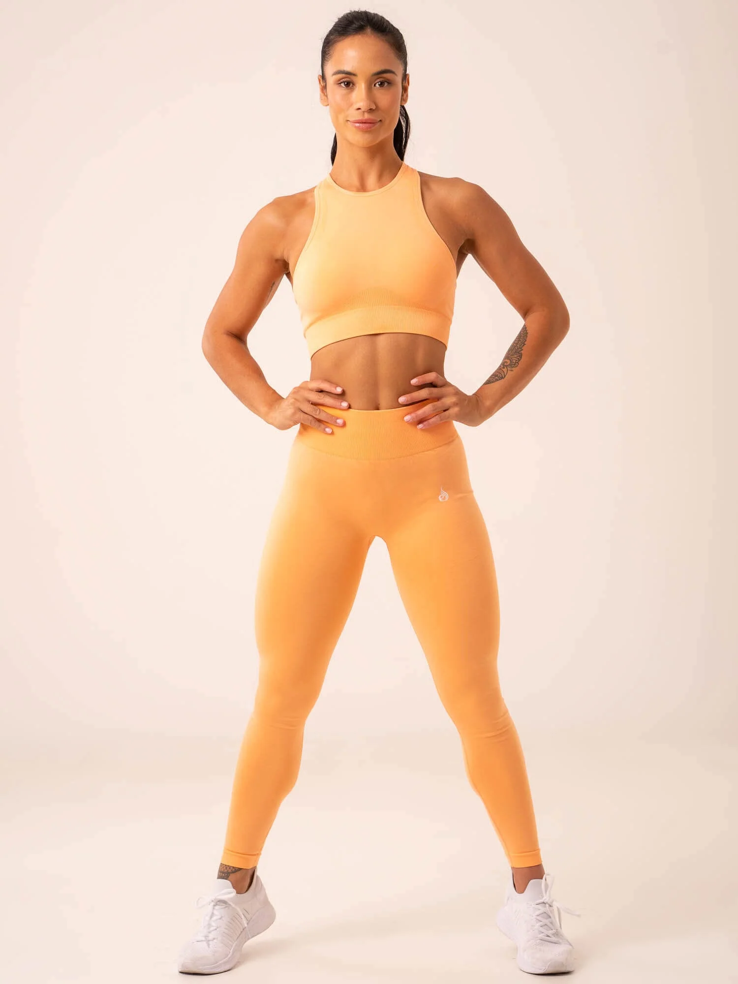Lift Seamless High Neck Sports Bra - Mango - Image 4